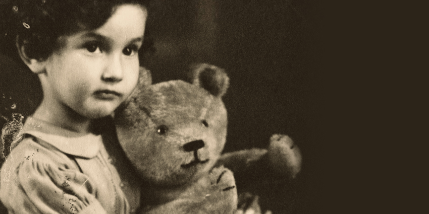 Stars Without A Heaven - Children in the Holocaust